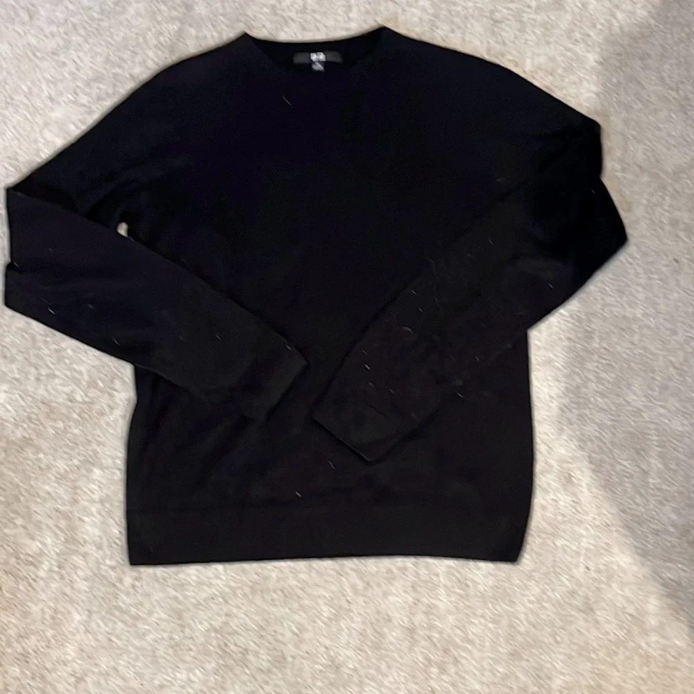 NWOT super soft Uniqlo 100% cashmere sweater size XS